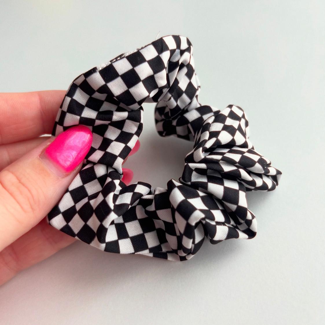 Racing Flag Scrunchie Small Print