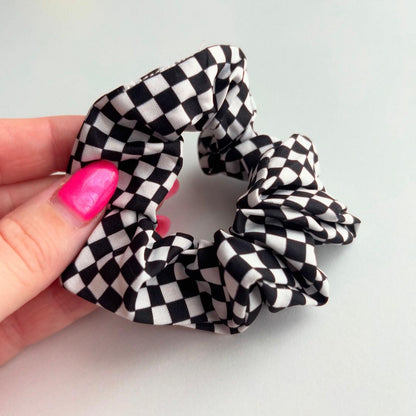 Racing Flag Scrunchie Small Print