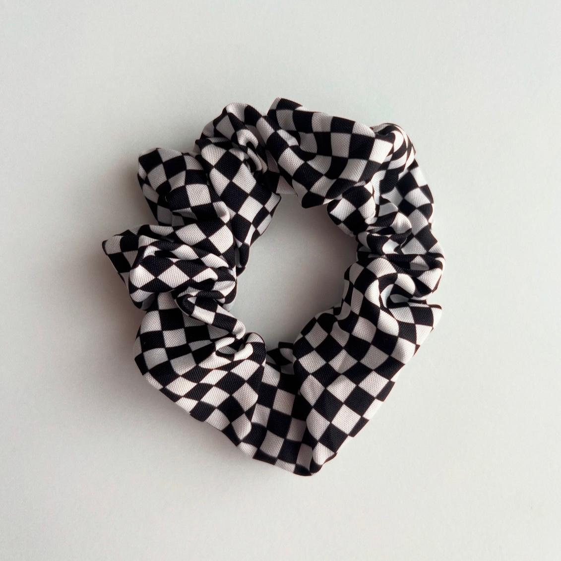 Racing Flag Scrunchie Small Print
