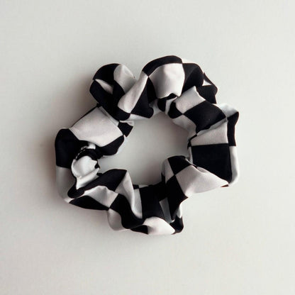 Racing Flag Scrunchie Large Print